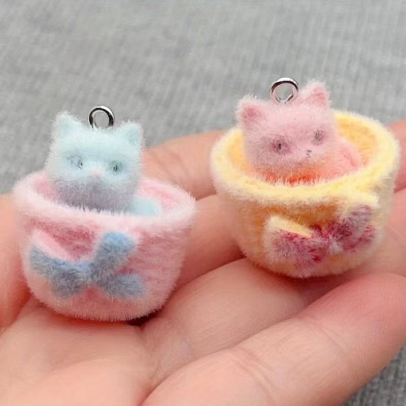 Resin Craft Projects - 4 colgantes de gato de resina